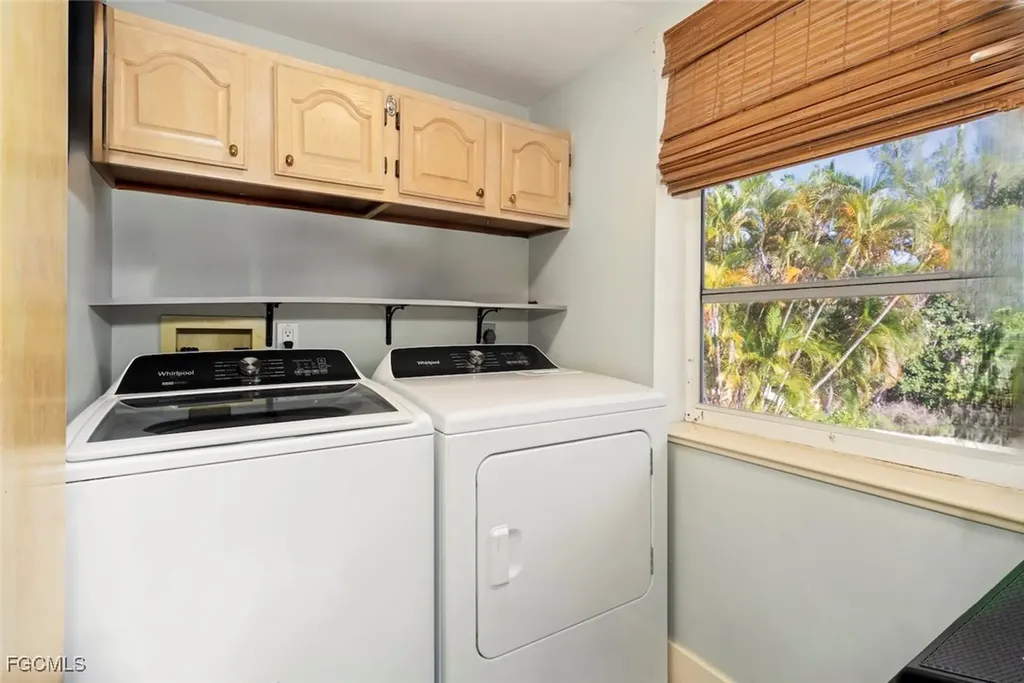 2011 Mitzi Lane Sanibel FL 33957