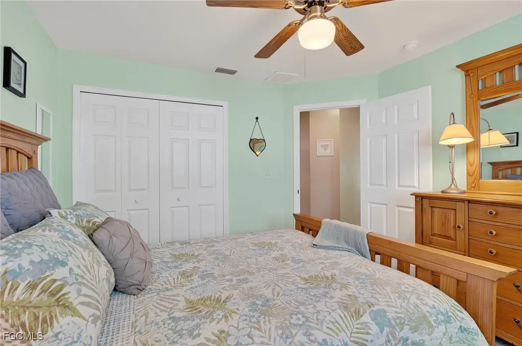 412 SE 13th Avenue Cape Coral FL 33990