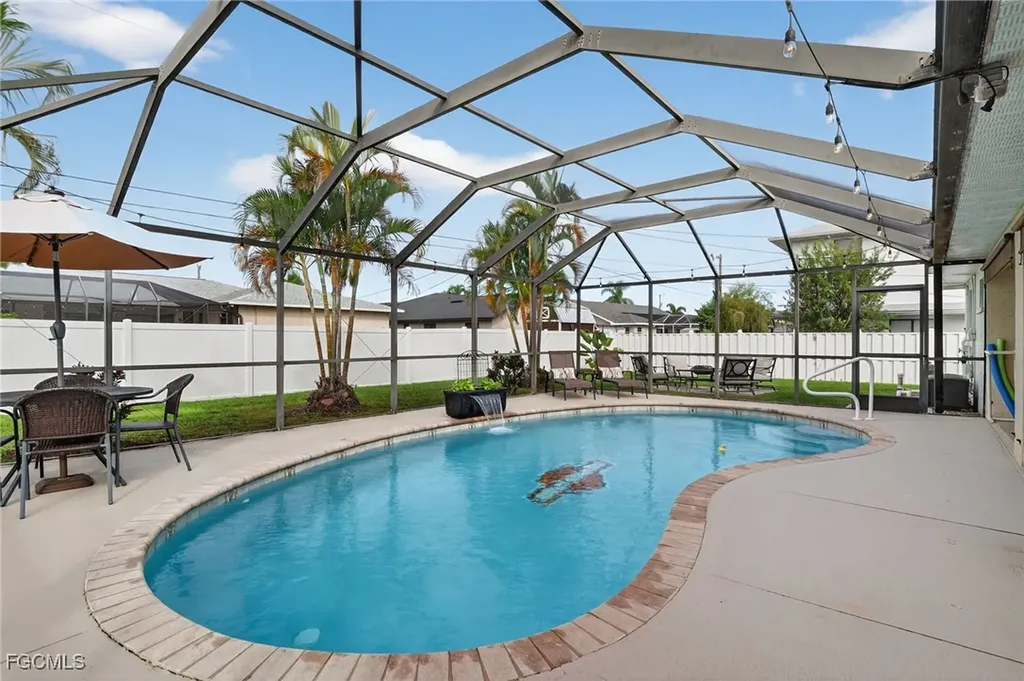 412 SE 13th Avenue Cape Coral FL 33990