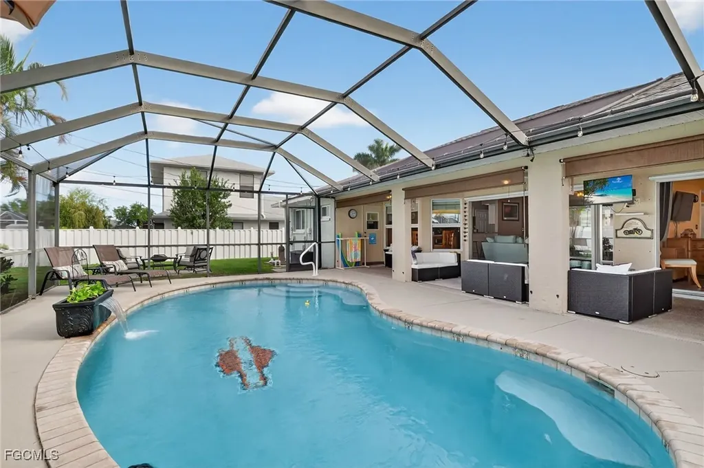 412 SE 13th Avenue Cape Coral FL 33990