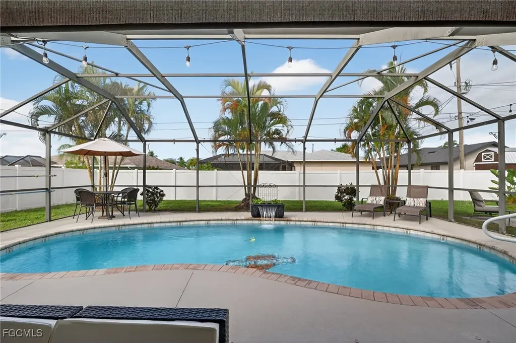 412 SE 13th Avenue Cape Coral FL 33990