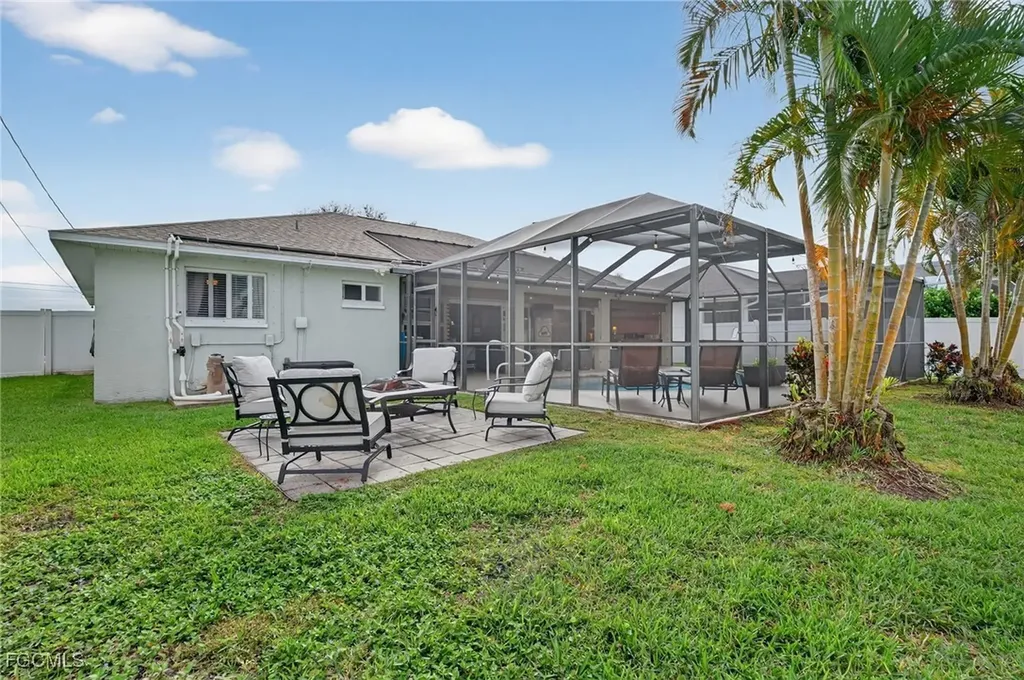 412 SE 13th Avenue Cape Coral FL 33990