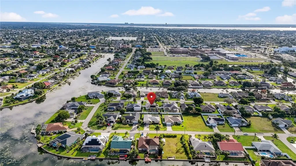 412 SE 13th Avenue Cape Coral FL 33990