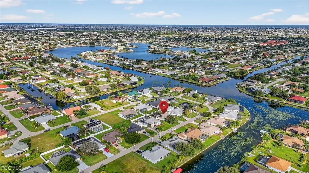 412 SE 13th Avenue Cape Coral FL 33990