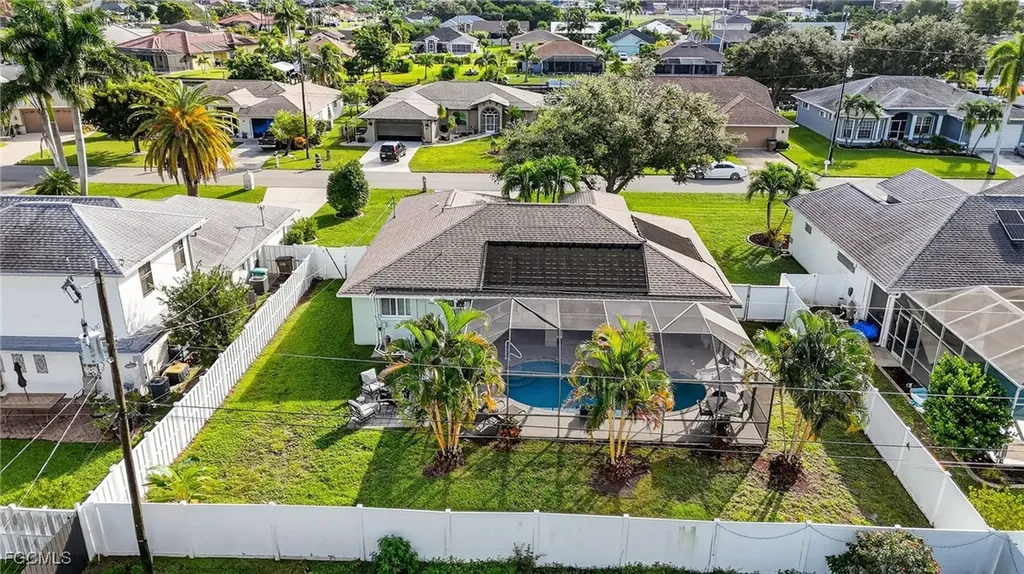 412 SE 13th Avenue Cape Coral FL 33990