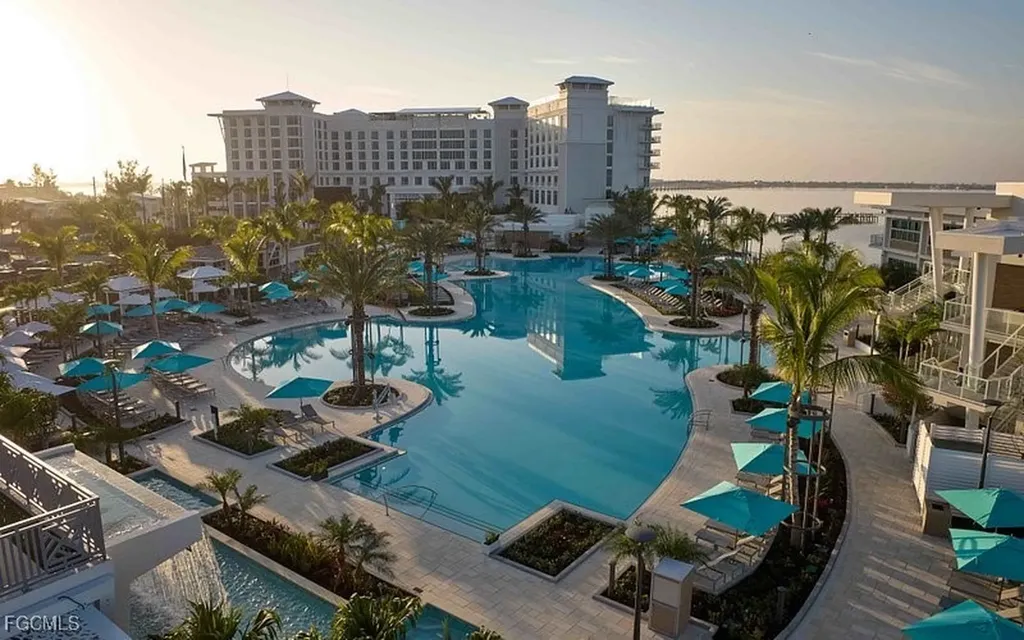 412 SE 13th Avenue Cape Coral FL 33990