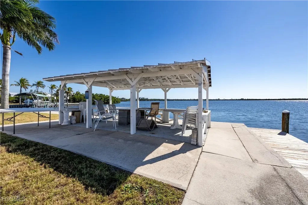 16978 Captains Drive Bokeelia FL 33922