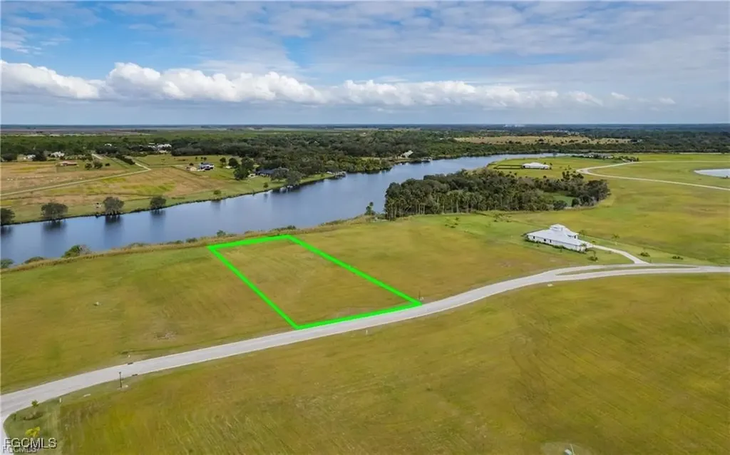 22797 Yellow Button Lane Alva FL 33920