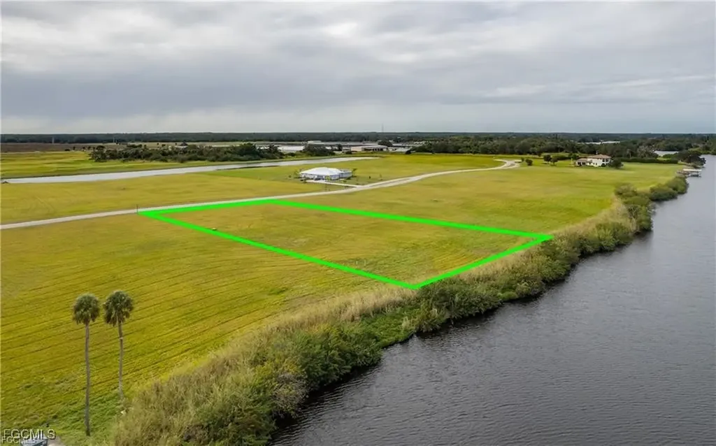 22797 Yellow Button Lane Alva FL 33920