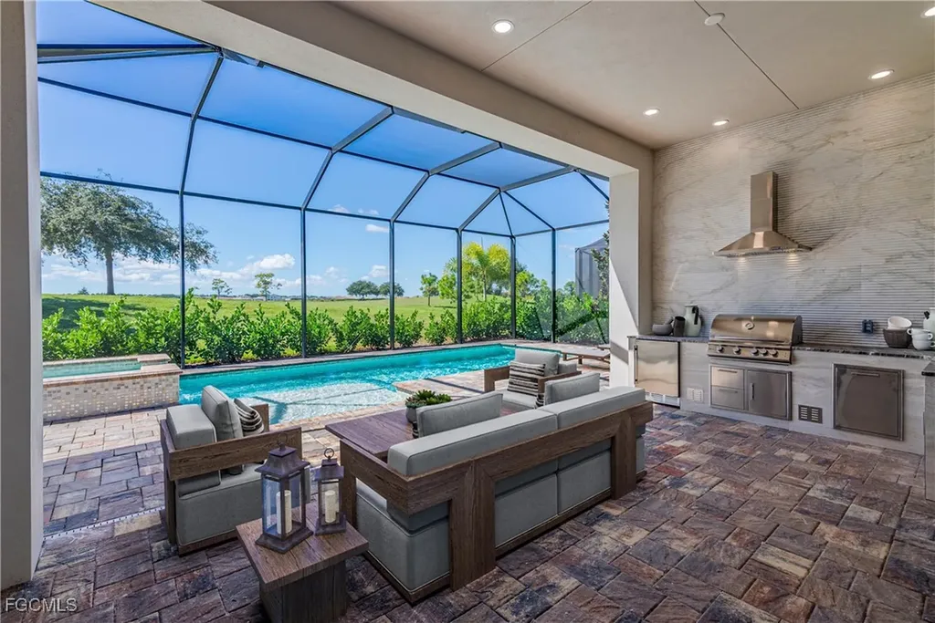 3389 Chestnut Grove Drive Alva FL 33920