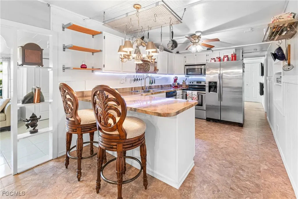 2256 Marina Park Drive Fort Myers FL 33905