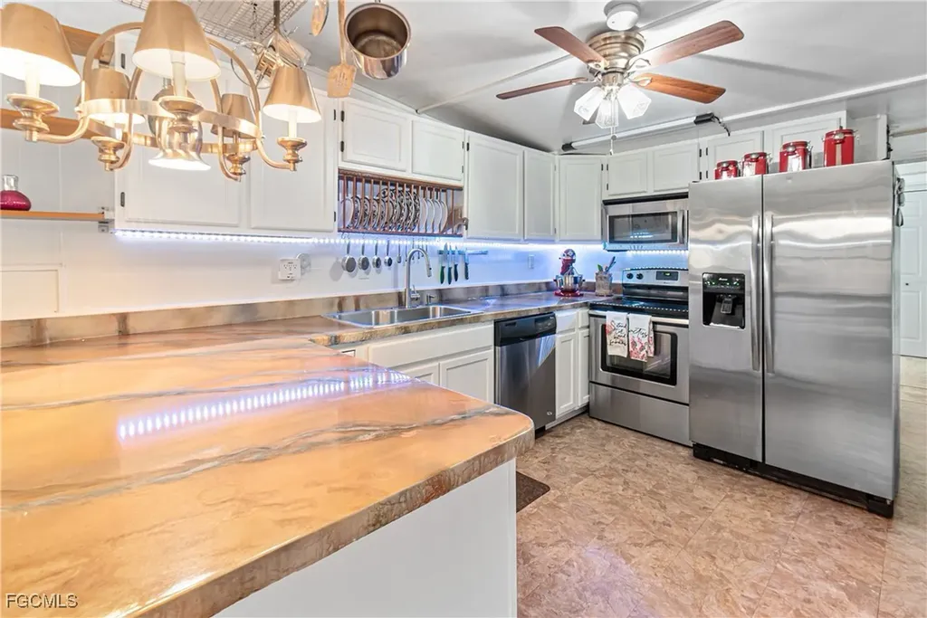 2256 Marina Park Drive Fort Myers FL 33905