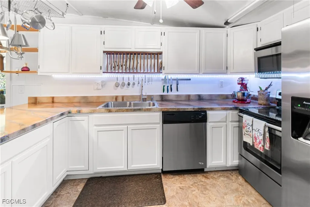 2256 Marina Park Drive Fort Myers FL 33905