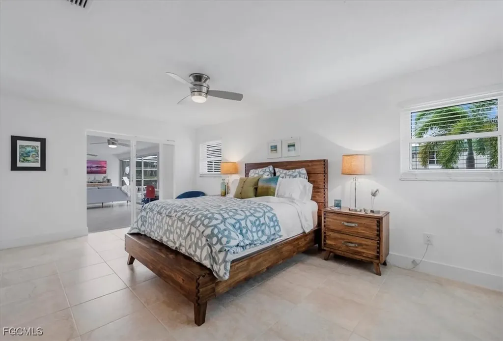3908 SE 16th Place Cape Coral FL 33904
