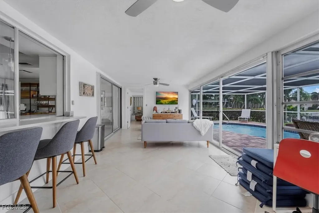 3908 SE 16th Place Cape Coral FL 33904