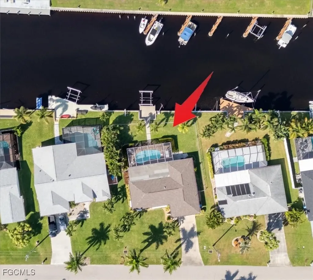3908 SE 16th Place Cape Coral FL 33904
