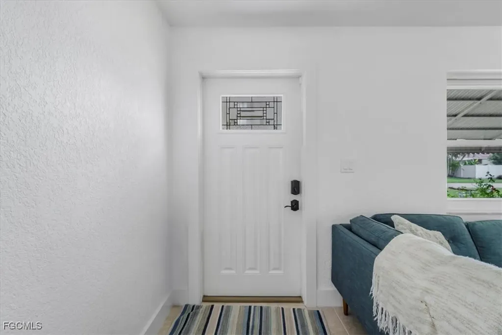 3908 SE 16th Place Cape Coral FL 33904