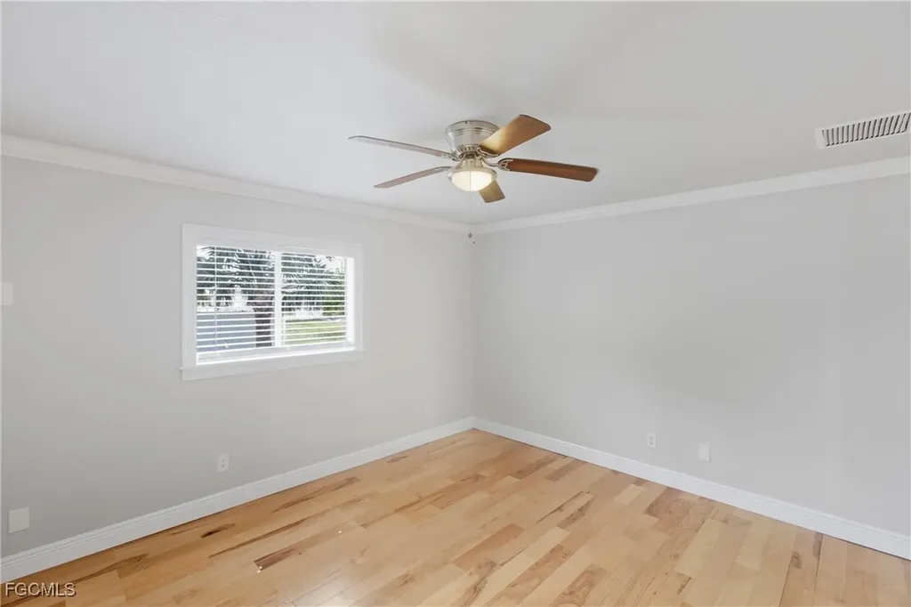 1252 NE 41st Street Cape Coral FL 33909