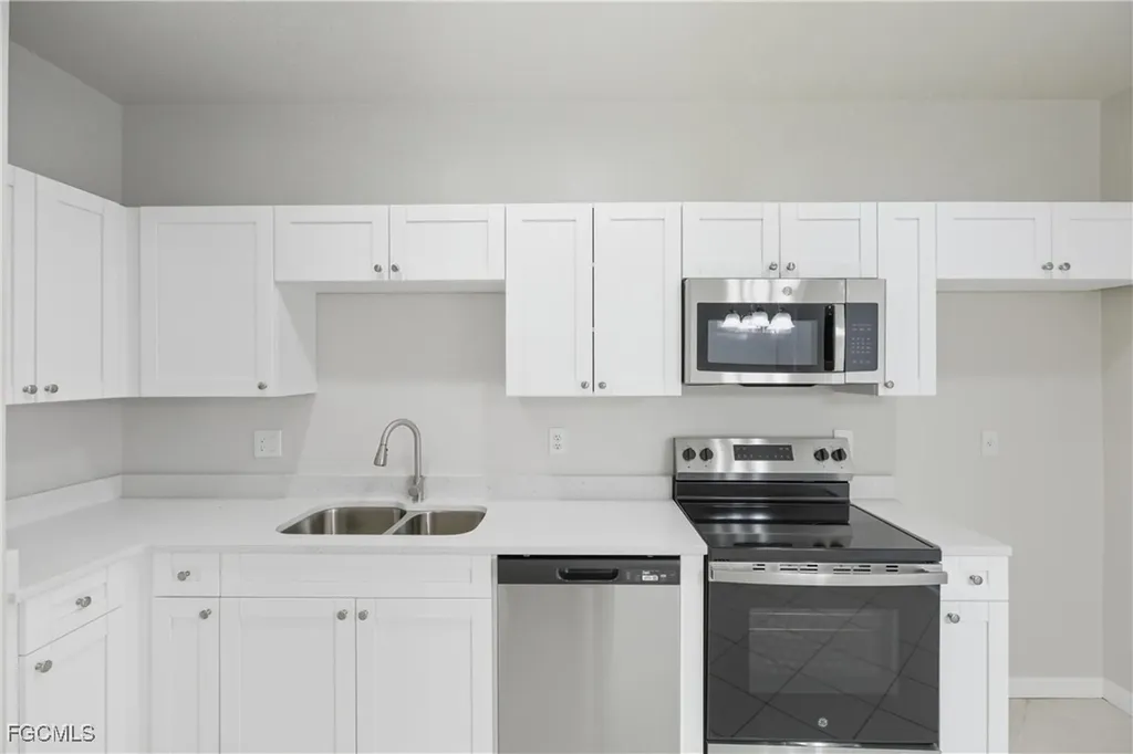 9656 Roundstone Circle Fort Myers FL 33967