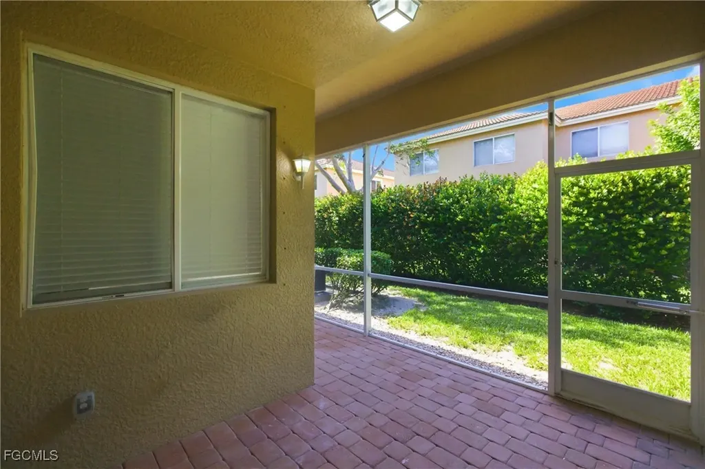 9656 Roundstone Circle Fort Myers FL 33967