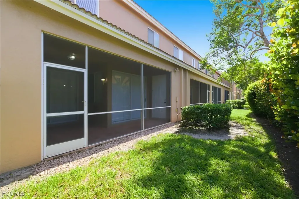 9656 Roundstone Circle Fort Myers FL 33967