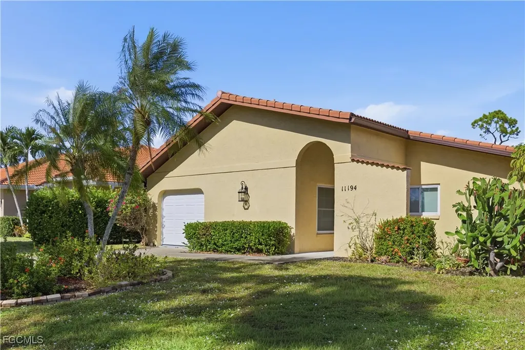 11194 La Coruna Lane Bonita Springs FL 34135