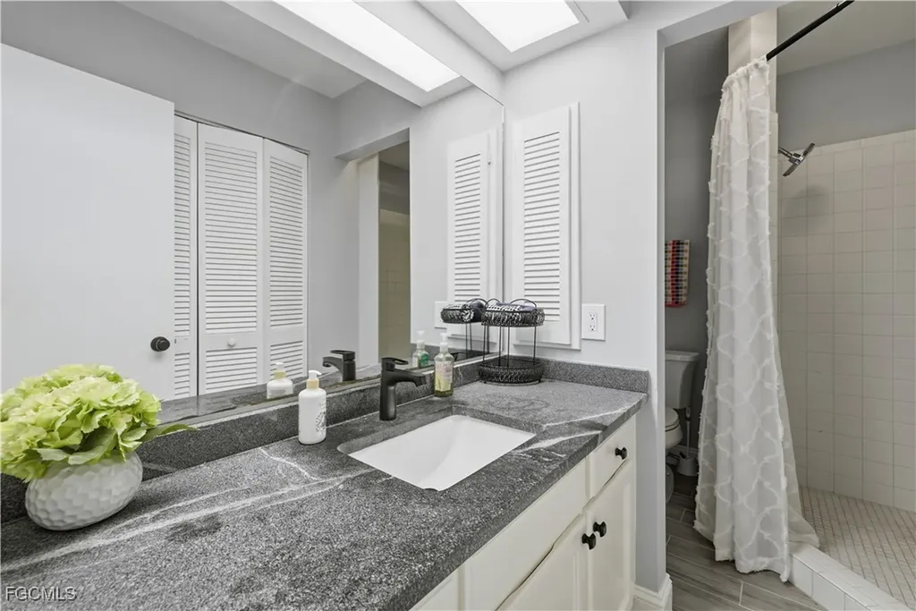 11194 La Coruna Lane Bonita Springs FL 34135