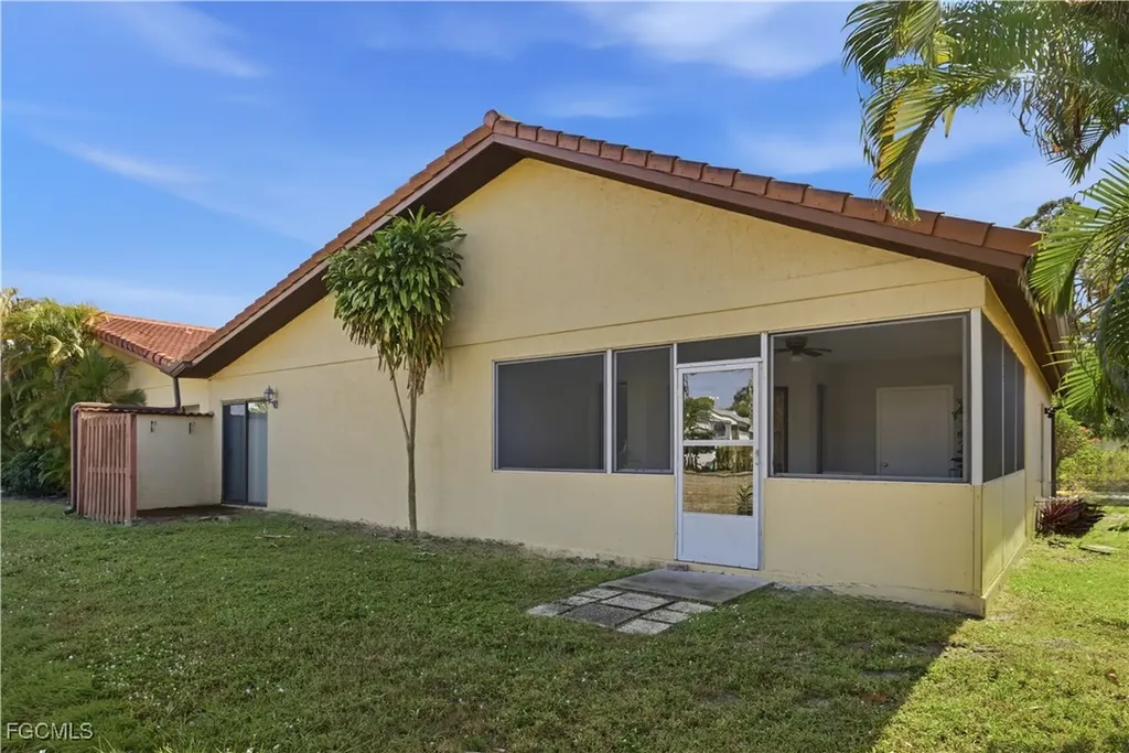 11194 La Coruna Lane Bonita Springs FL 34135