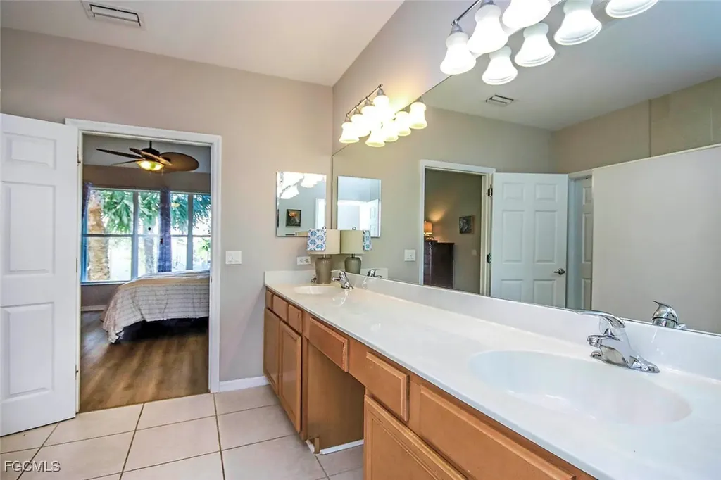11620 Navarro Way Fort Myers FL 33908