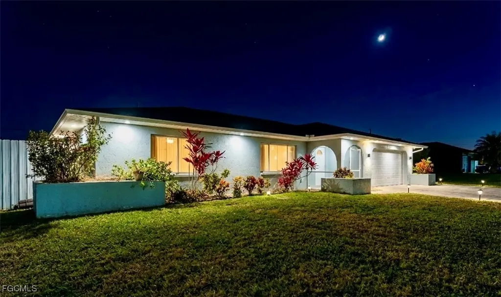 224 NE 9th Terrace Cape Coral FL 33909