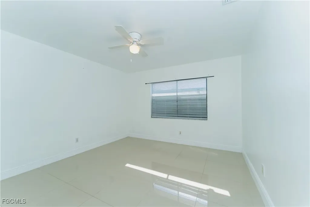 224 NE 9th Terrace Cape Coral FL 33909