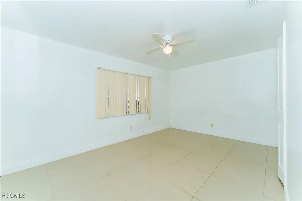 224 NE 9th Terrace Cape Coral FL 33909