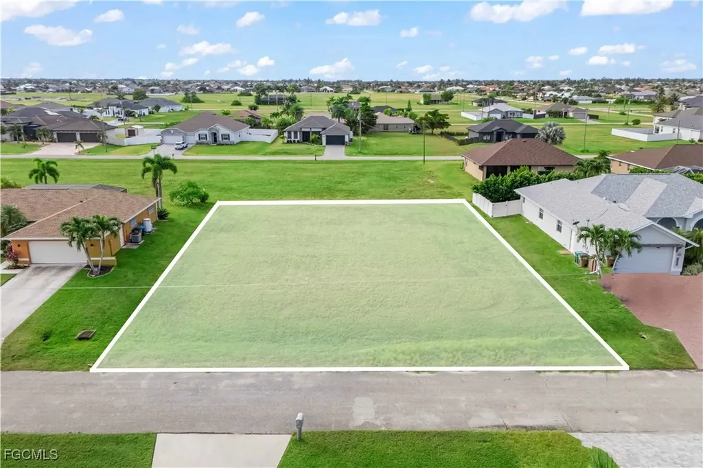 3508 NW 9th Terrace Cape Coral FL 33993