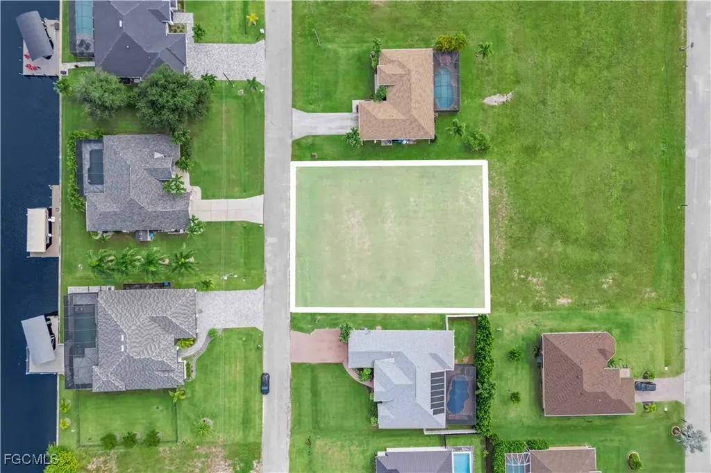 3508 NW 9th Terrace Cape Coral FL 33993