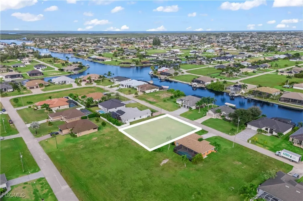 3508 NW 9th Terrace Cape Coral FL 33993