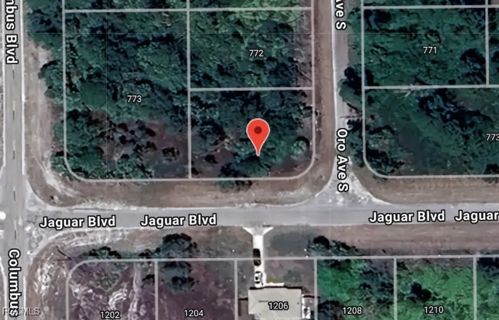 840 Oro Avenue S Lehigh Acres FL 33974