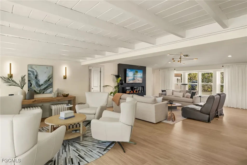 985 Oyster Court Sanibel FL 33957
