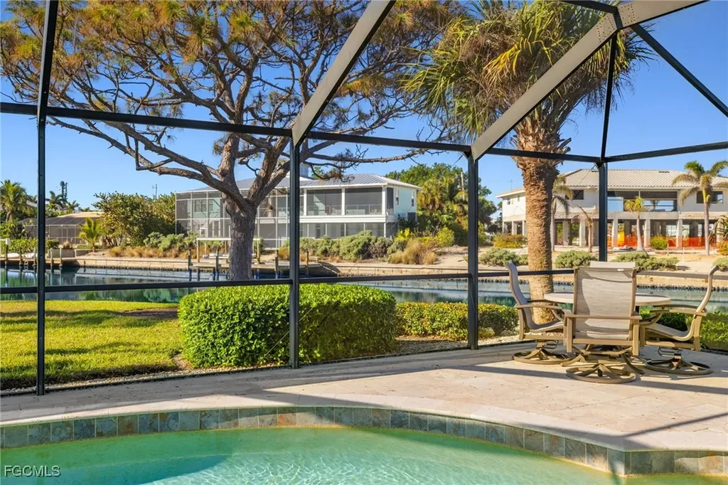 985 Oyster Court Sanibel FL 33957
