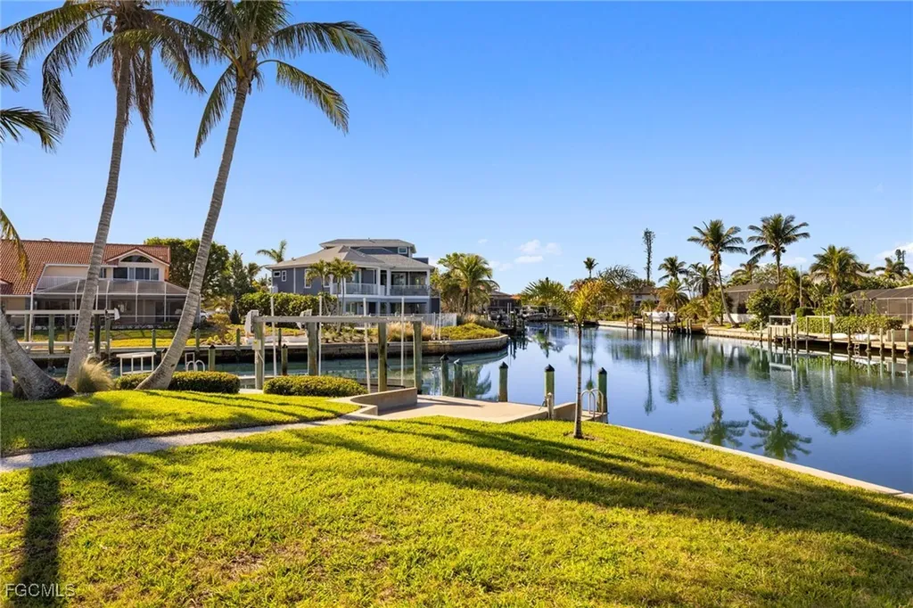 985 Oyster Court Sanibel FL 33957