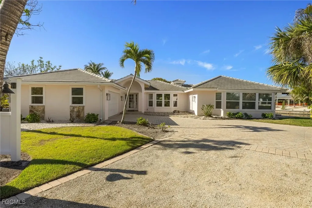 985 Oyster Court Sanibel FL 33957