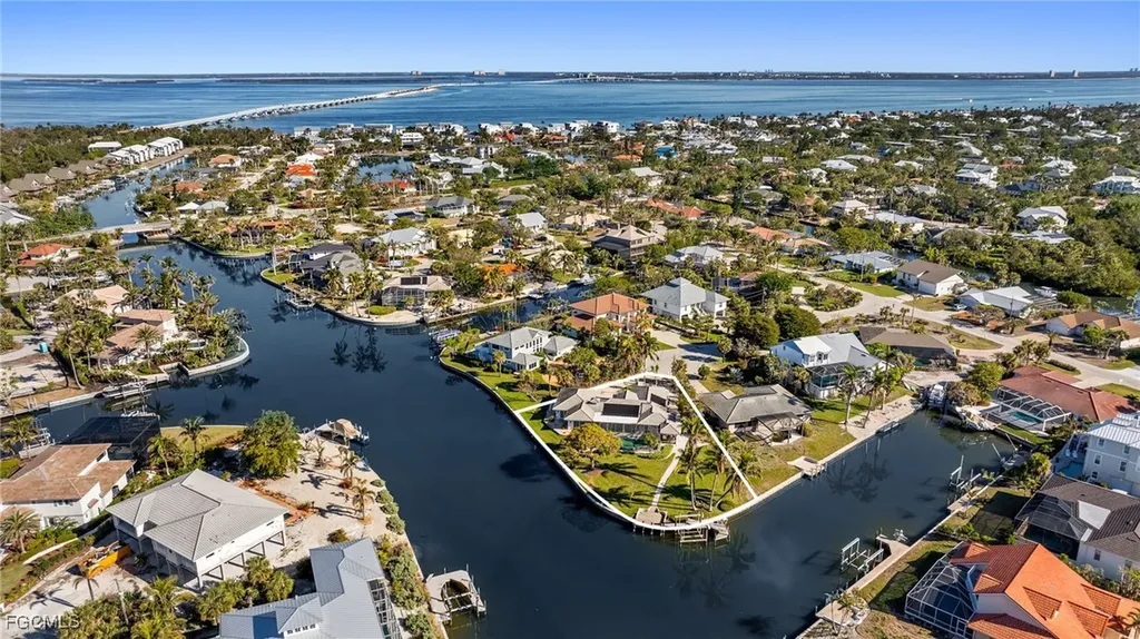 985 Oyster Court Sanibel FL 33957