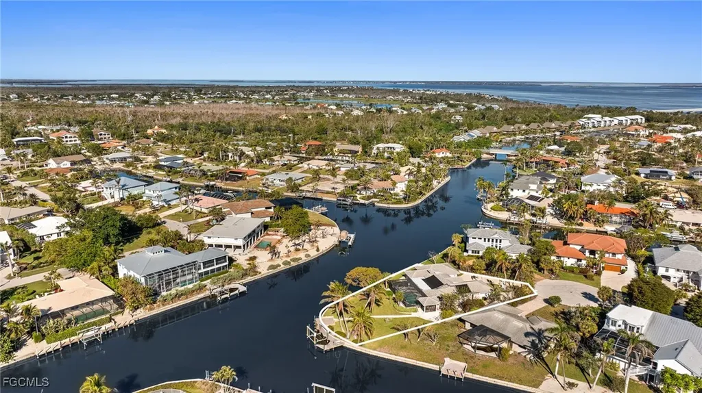 985 Oyster Court Sanibel FL 33957