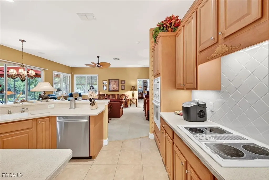 11990 Hidden Links Drive Fort Myers FL 33913