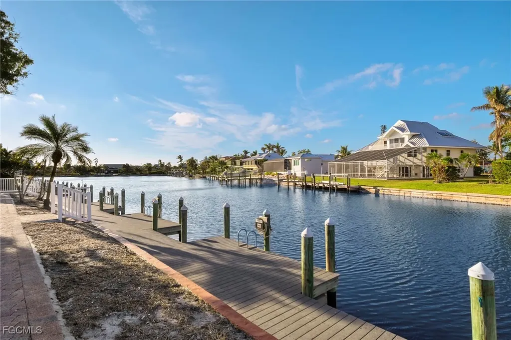 845 E Gulf Drive Sanibel FL 33957