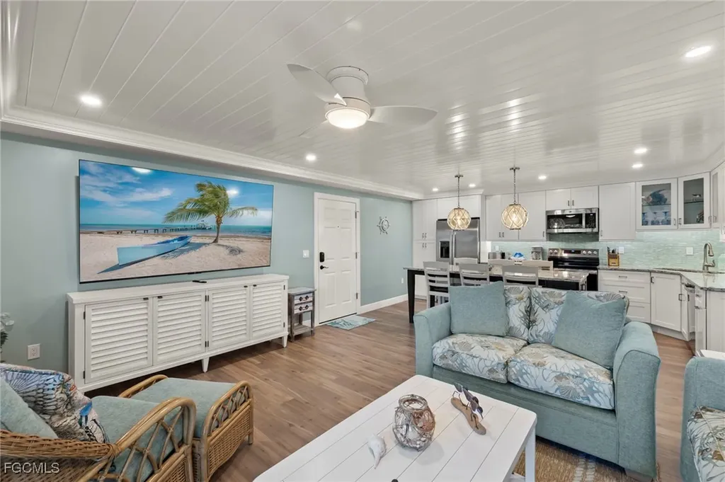 845 E Gulf Drive Sanibel FL 33957