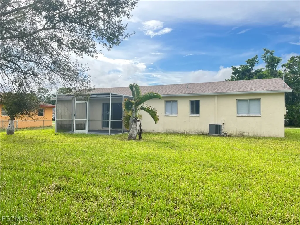 13208 Fourth Street Fort Myers FL 33905