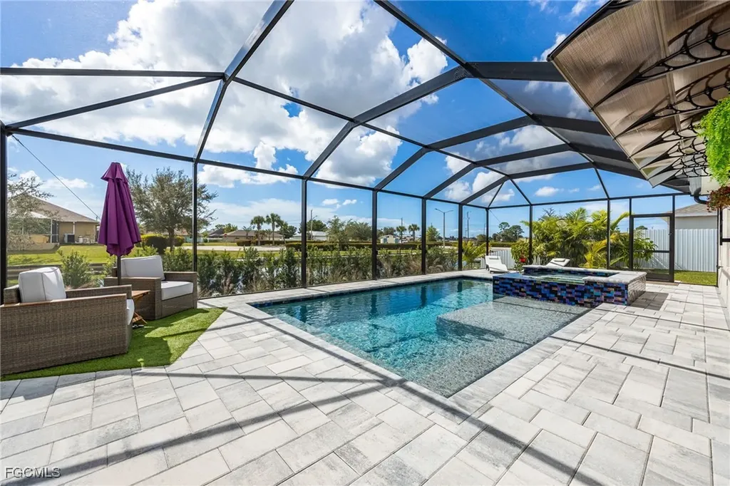 710 SW 15th Street Cape Coral FL 33991