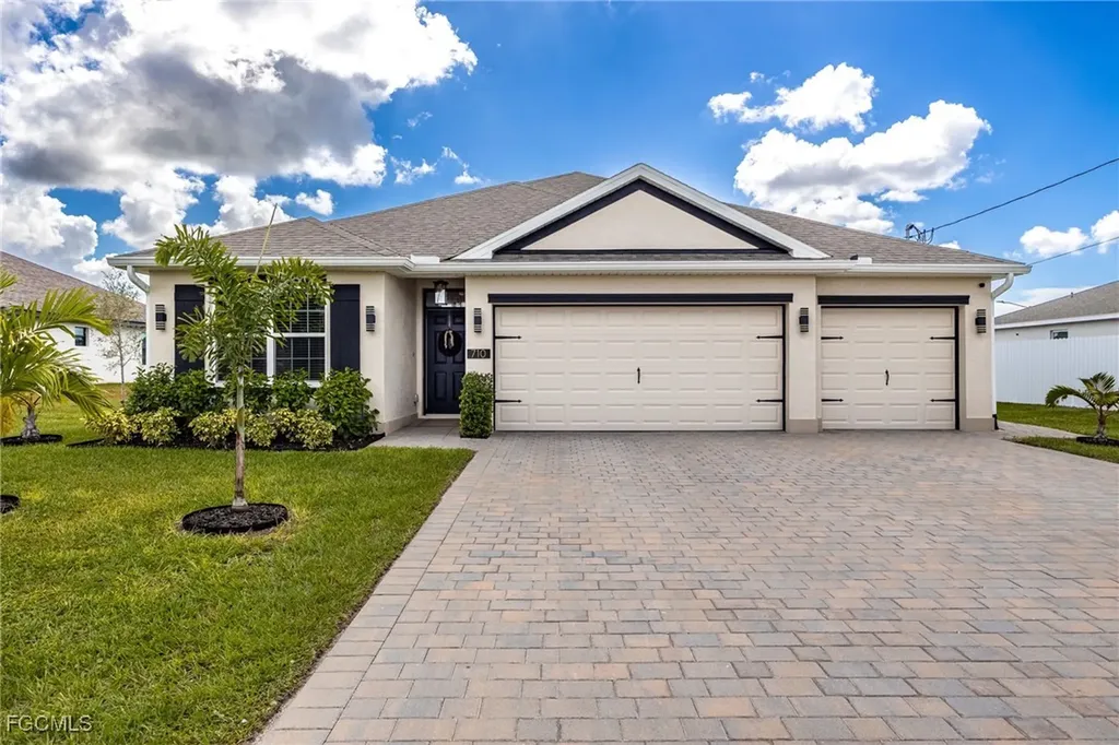 710 SW 15th Street Cape Coral FL 33991