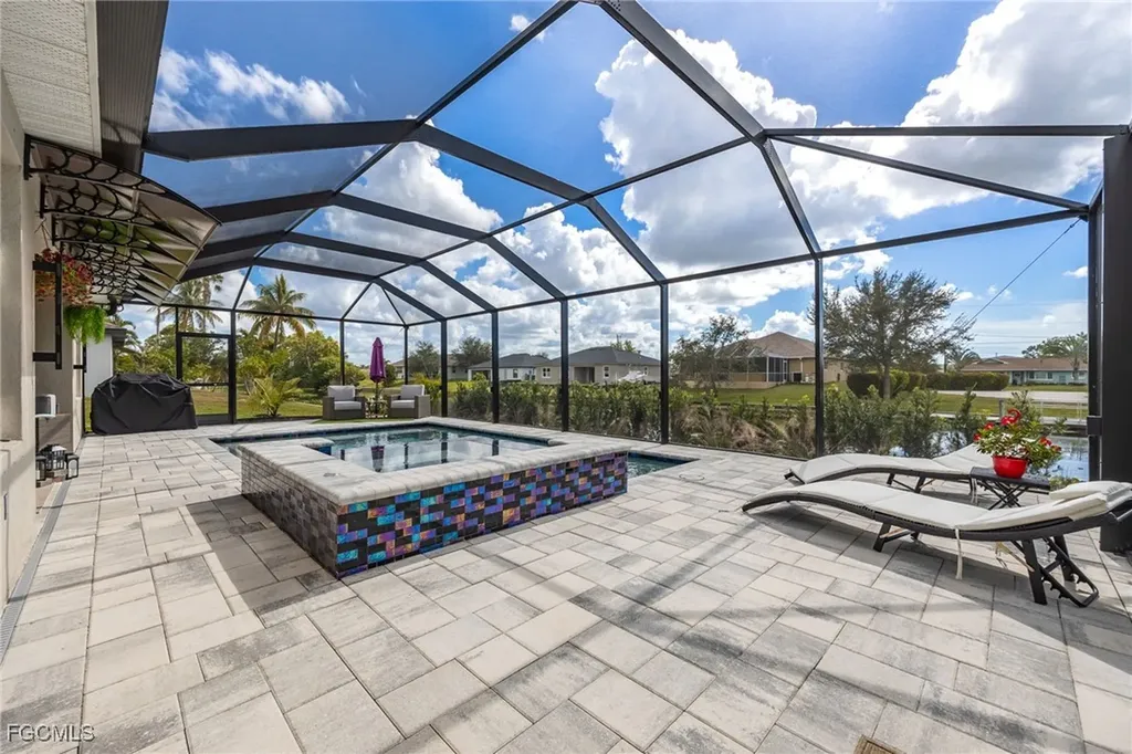 710 SW 15th Street Cape Coral FL 33991