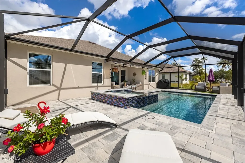 710 SW 15th Street Cape Coral FL 33991